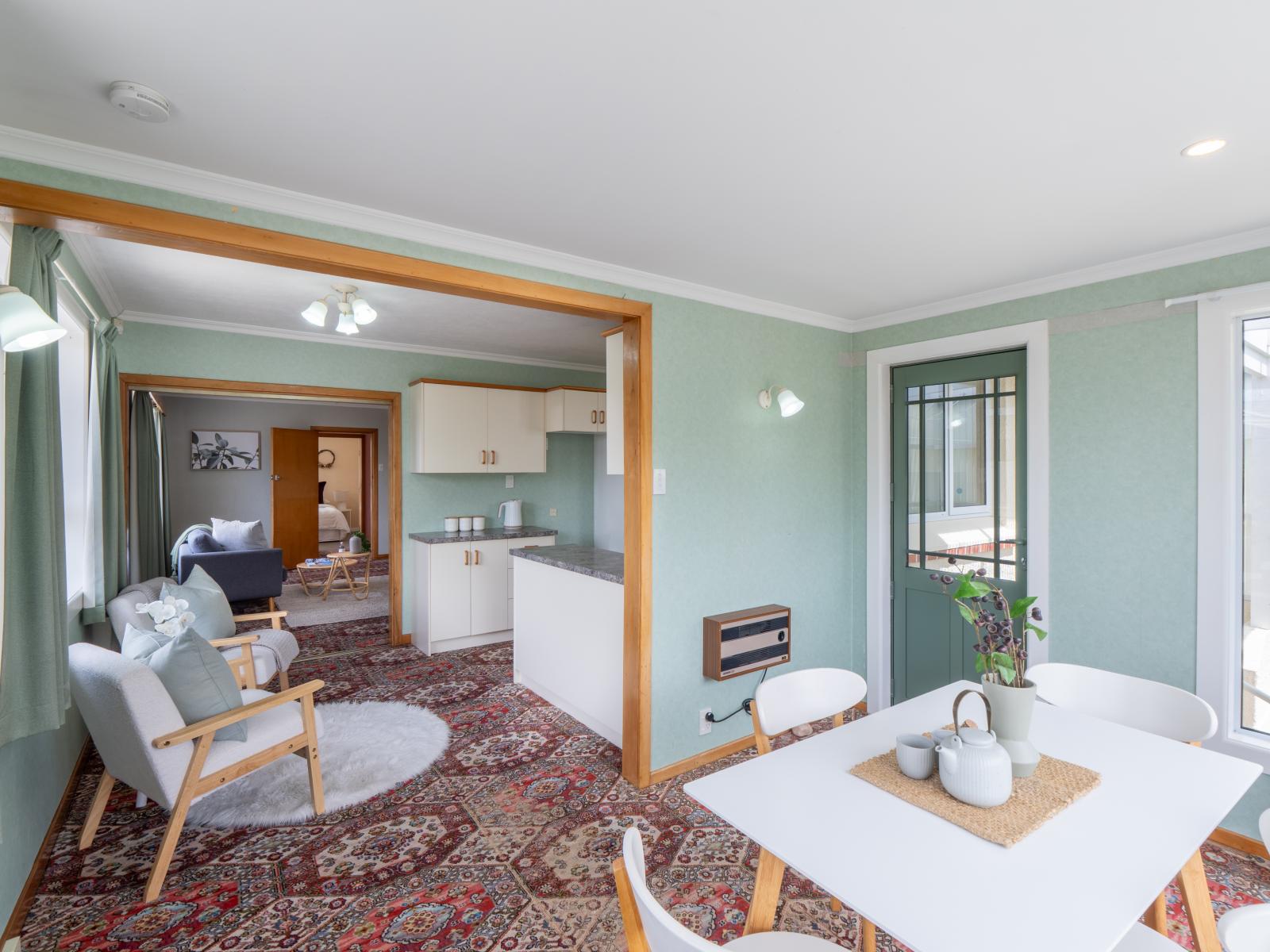 48 Helmsdale Street, Waverley