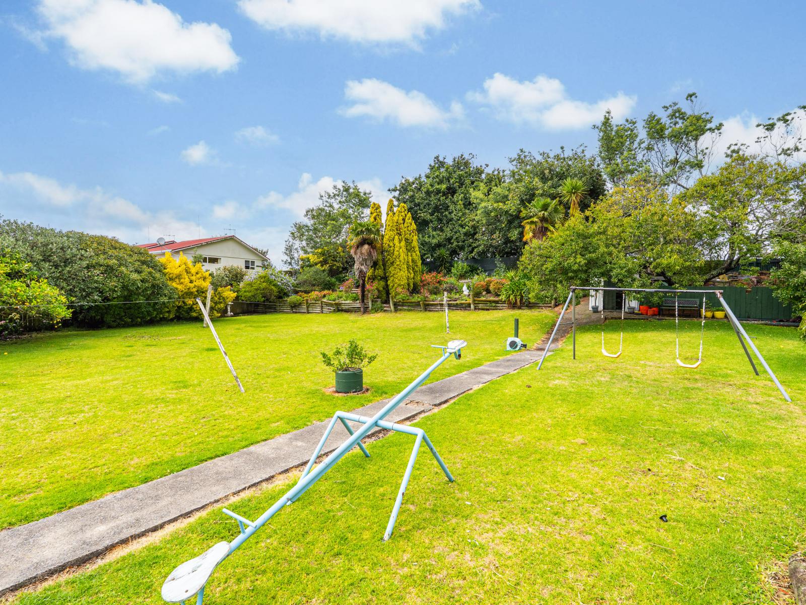 25 Smithfield Road, Tawhero