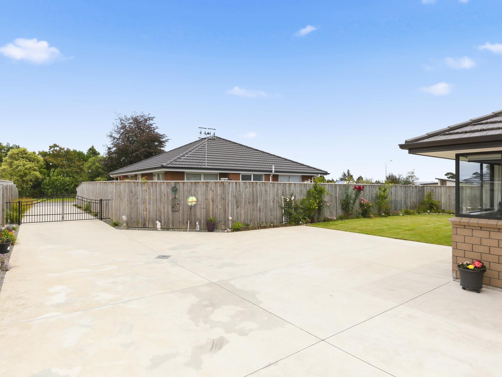 4 Hawera Avenue, Levin