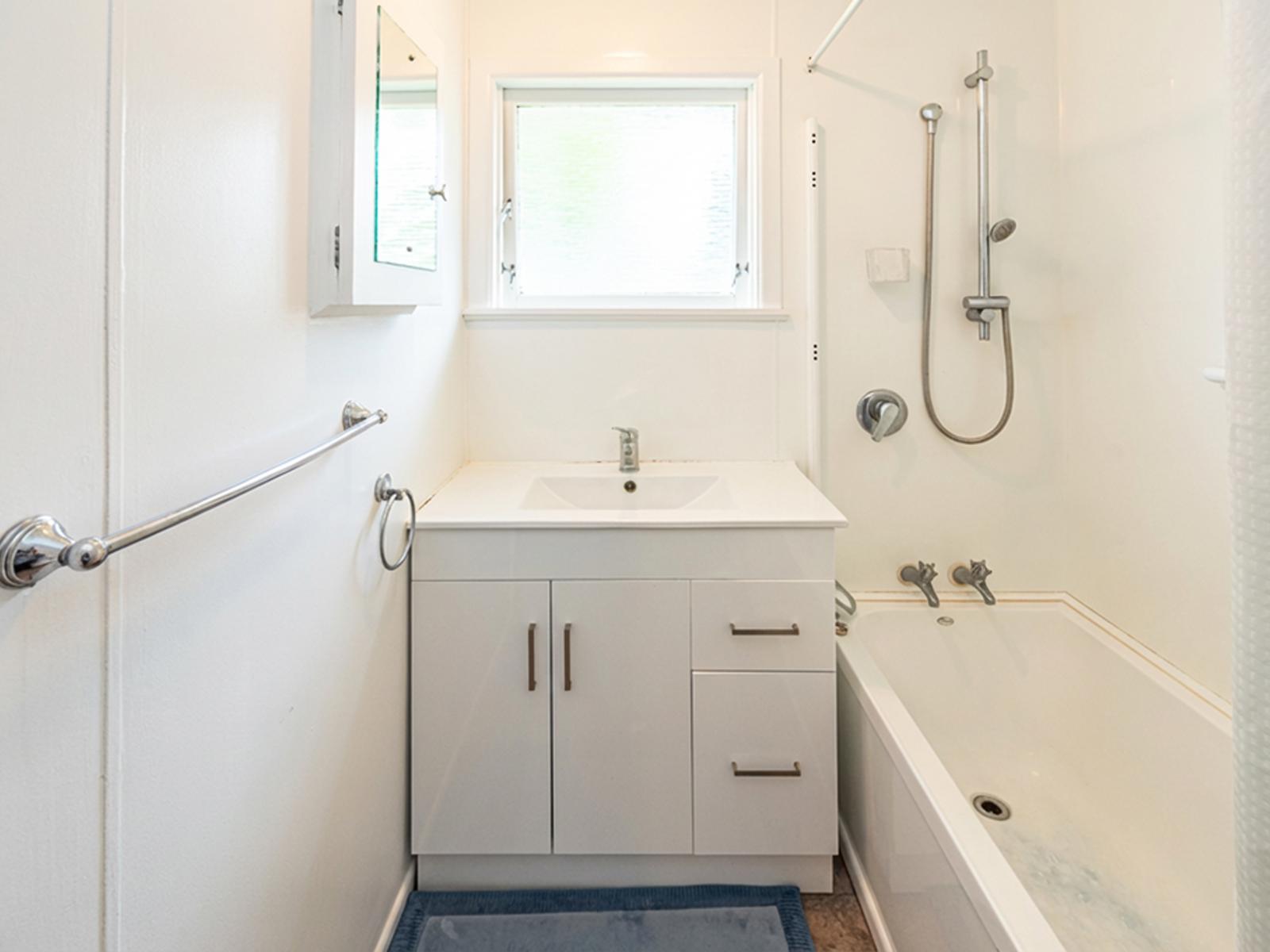 168 Heads Road, Gonville