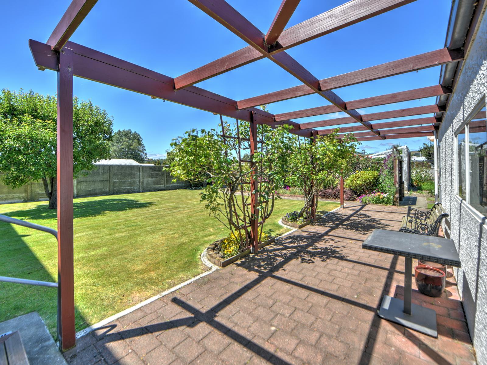 16 Oakland Street, Mataura