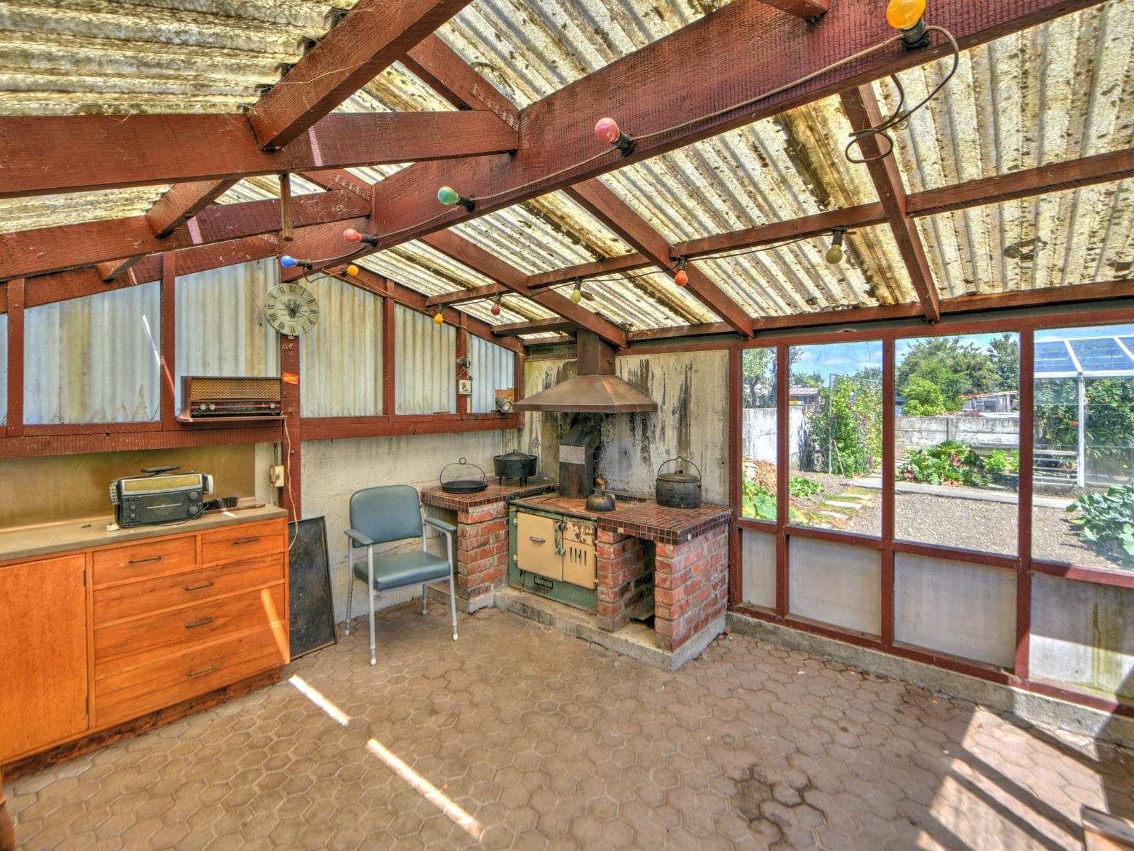 16 Oakland Street, Mataura