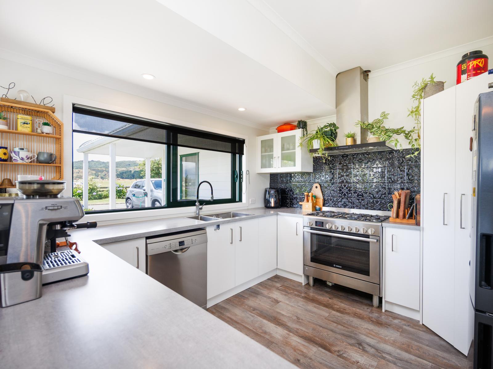 1068 Fitzherbert East Road, Aokautere