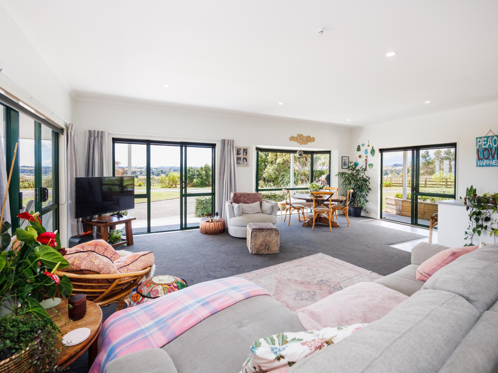 1068 Fitzherbert East Road, Aokautere