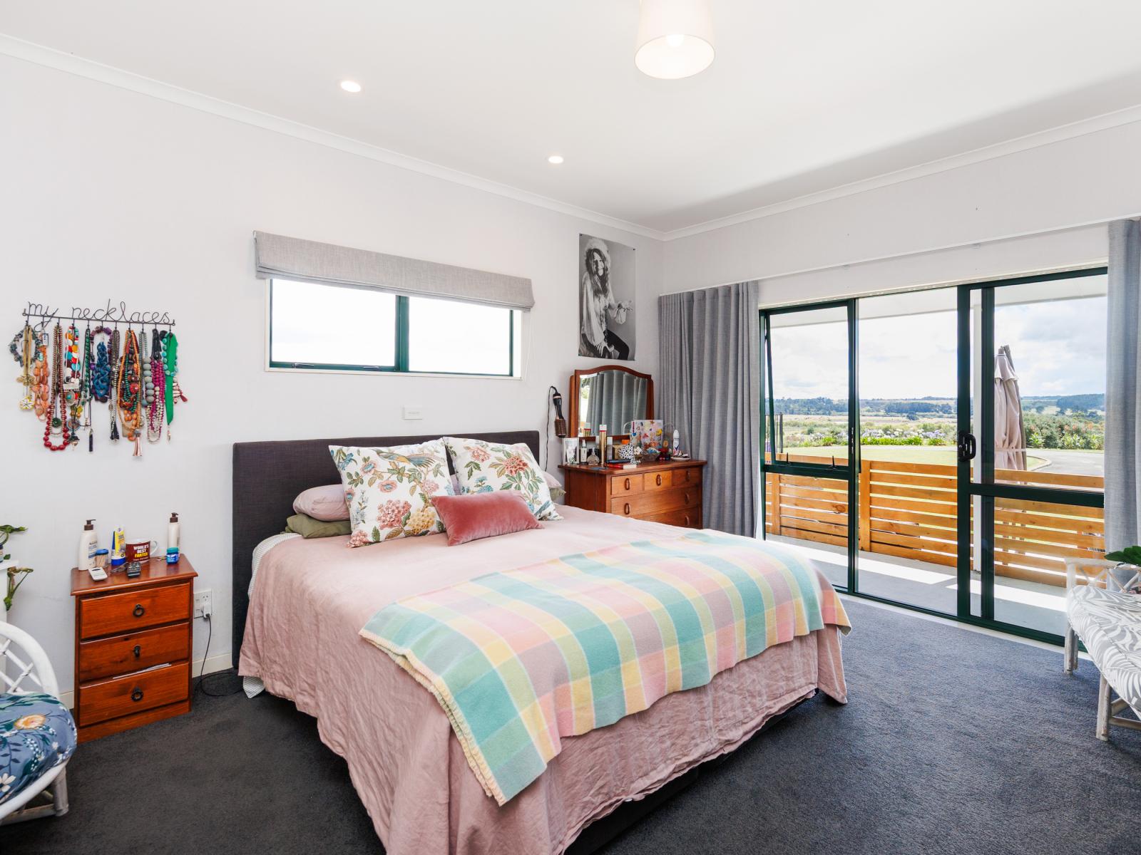 1068 Fitzherbert East Road, Aokautere