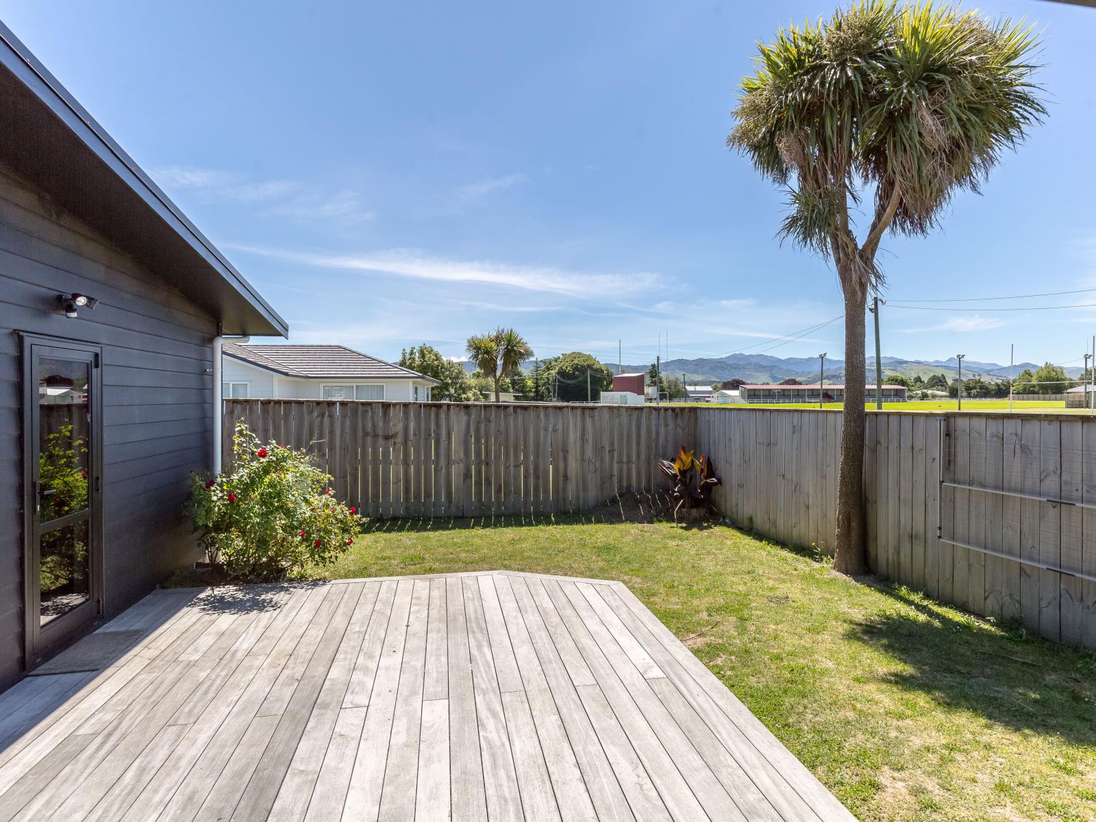 4 Devon Lane, Carterton