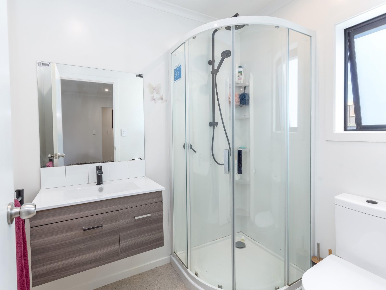 4 Devon Lane, Carterton