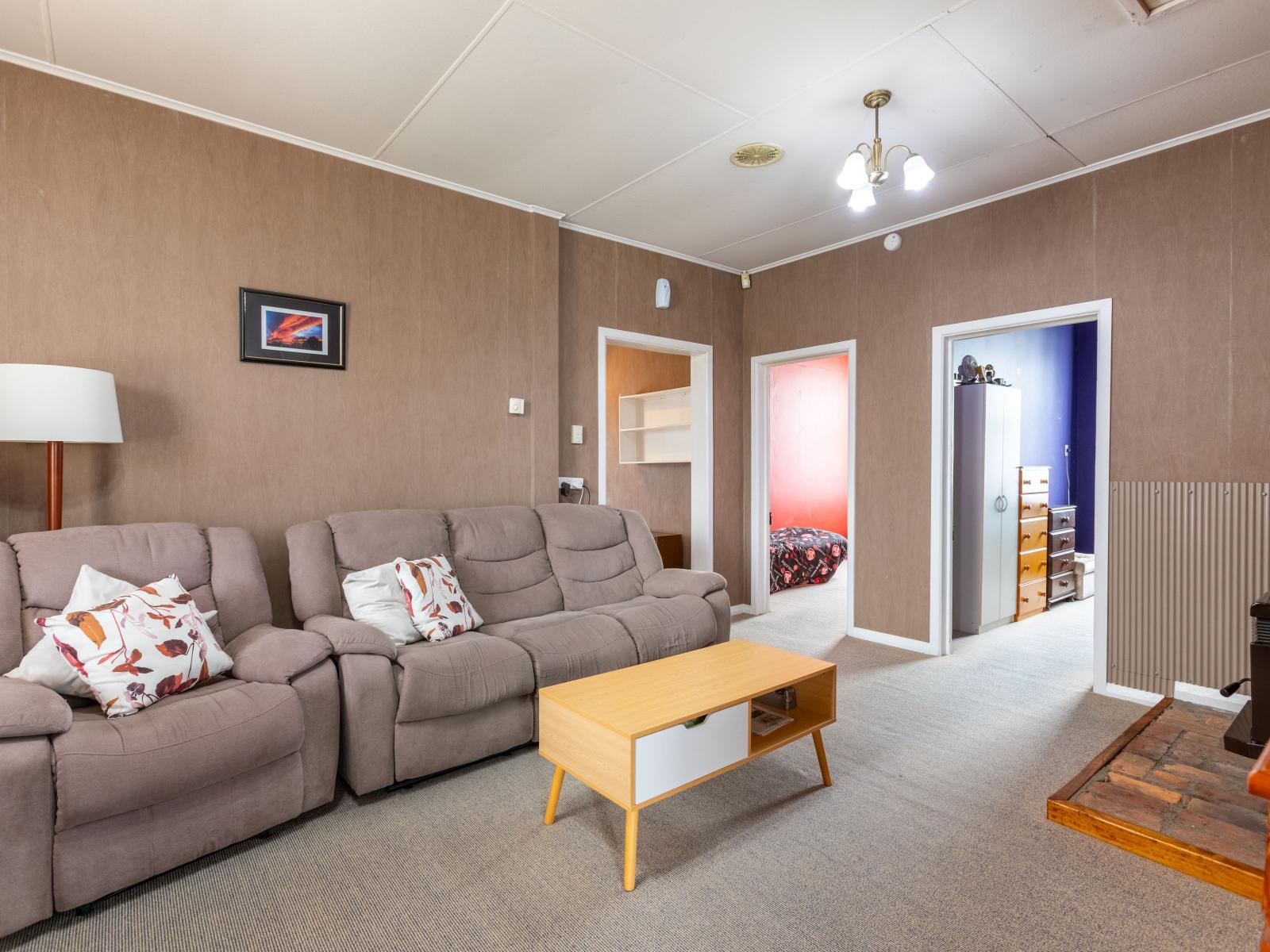 9 Ross Street, Woodville