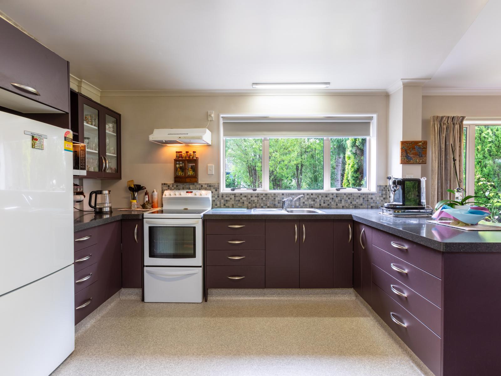 27 Robertshawe Crescent, Dannevirke