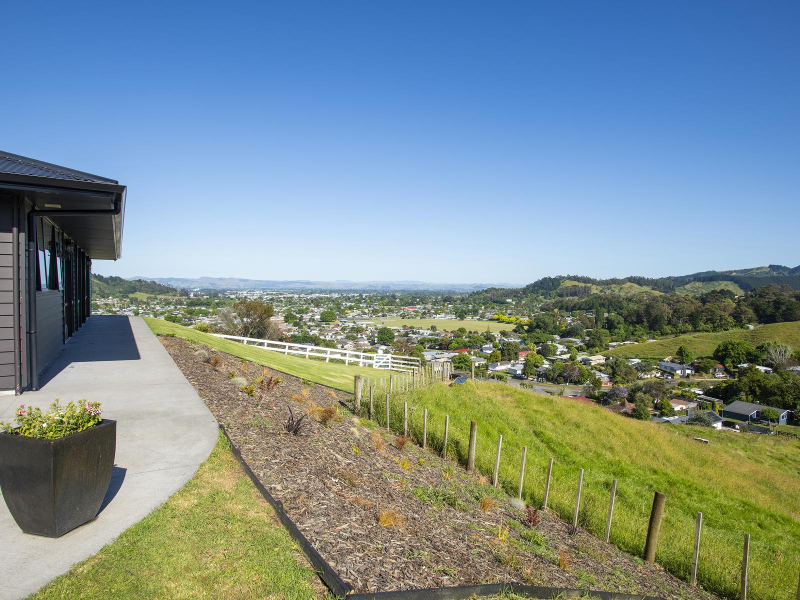 153 Wheatstone Road, Wainui