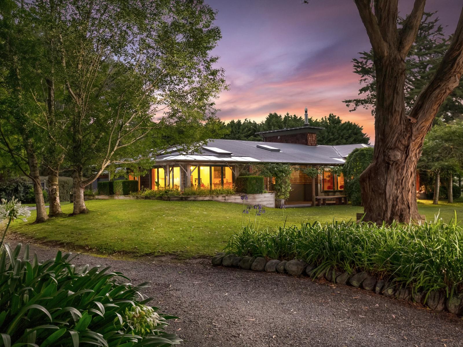 42 Kuratawhiti Street, Greytown