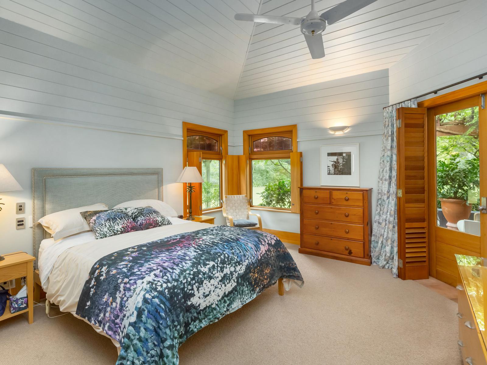 42 Kuratawhiti Street, Greytown