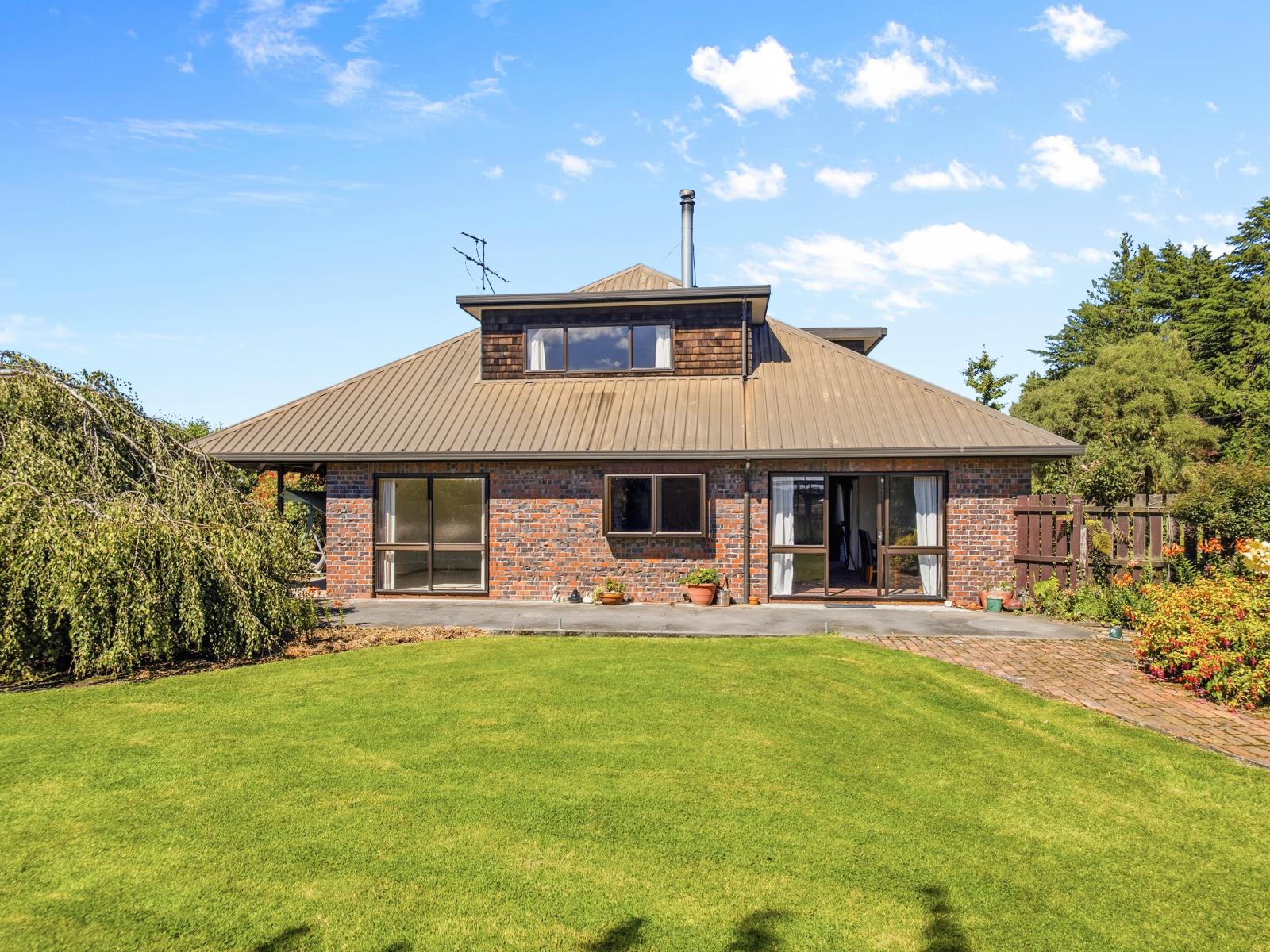 49 Beach Road East, Ashburton