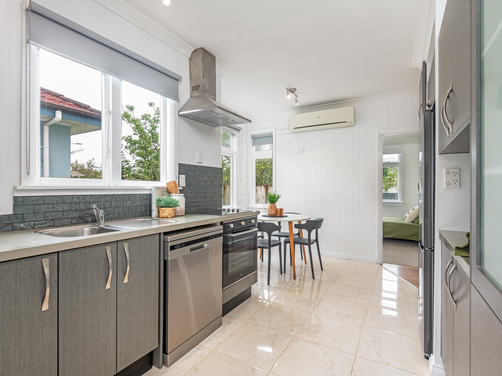 84 Fitzroy Street, Terrace End