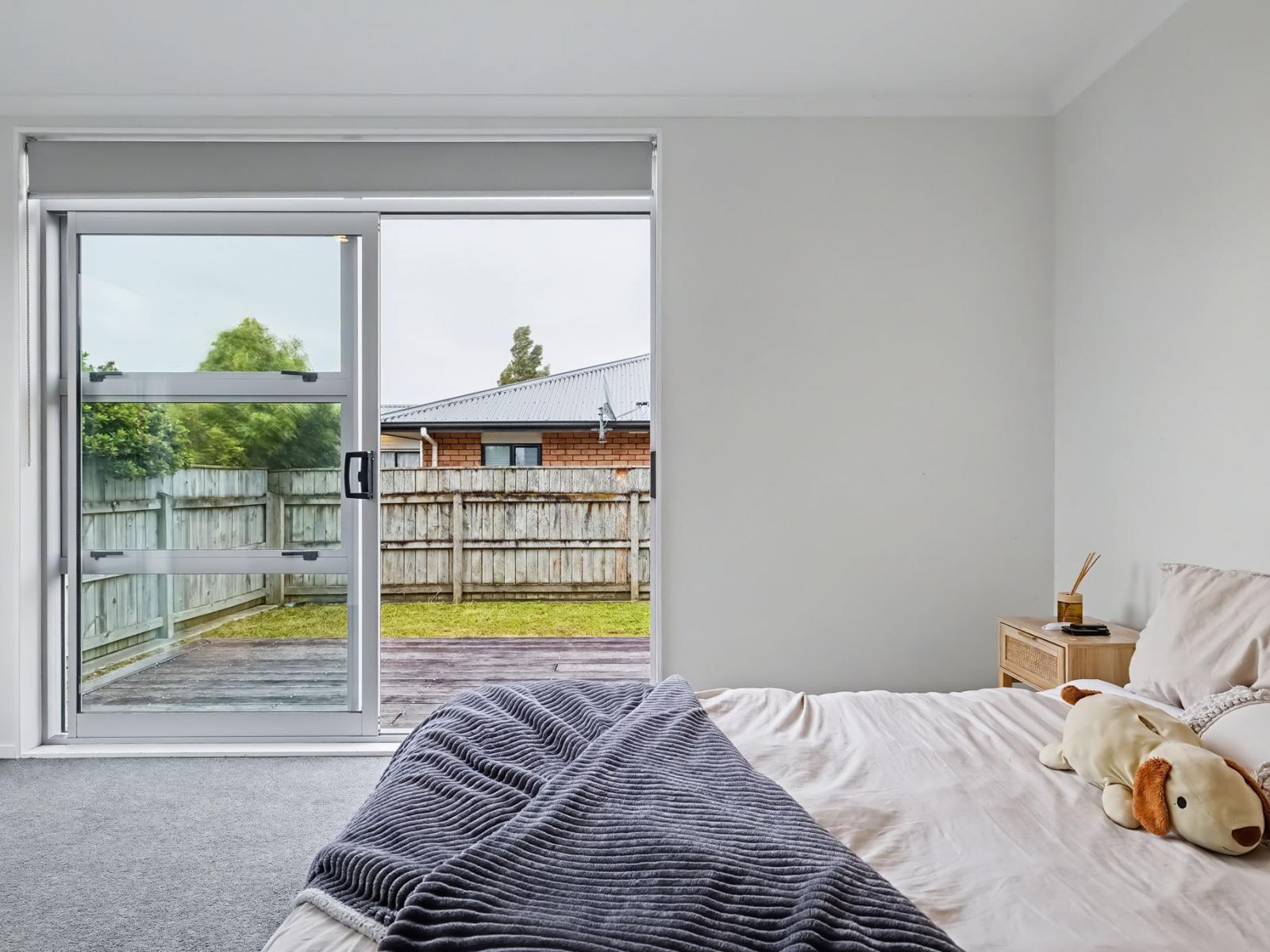 992A Tremaine Avenue, Roslyn