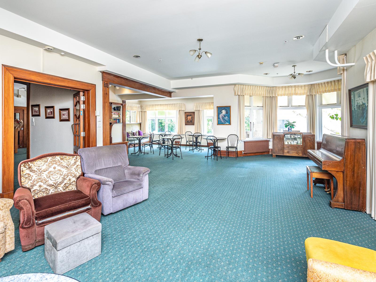 1 Mt View Road, Bastia Hill