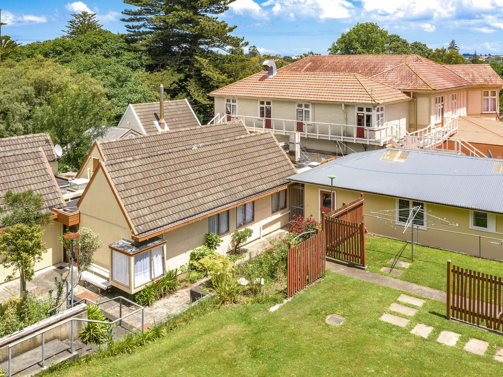 1 Mt View Road, Bastia Hill