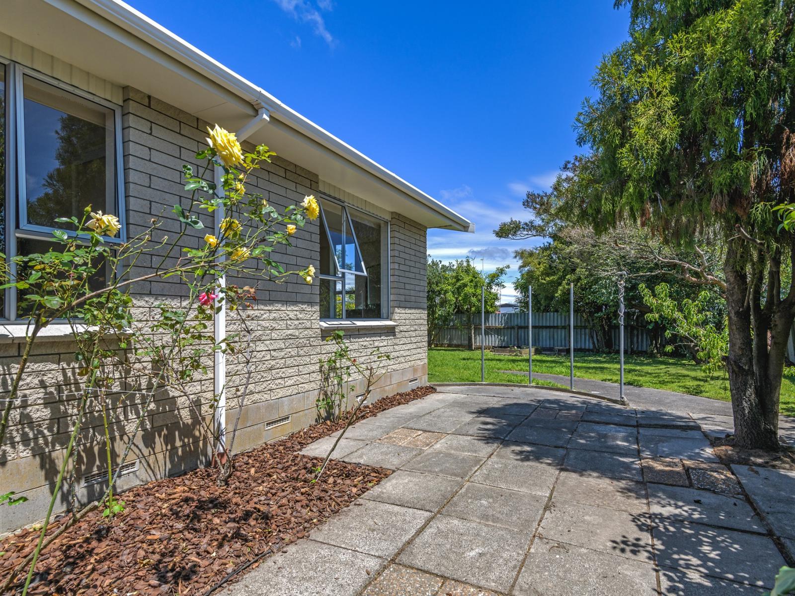 48 Langley Avenue, Milson