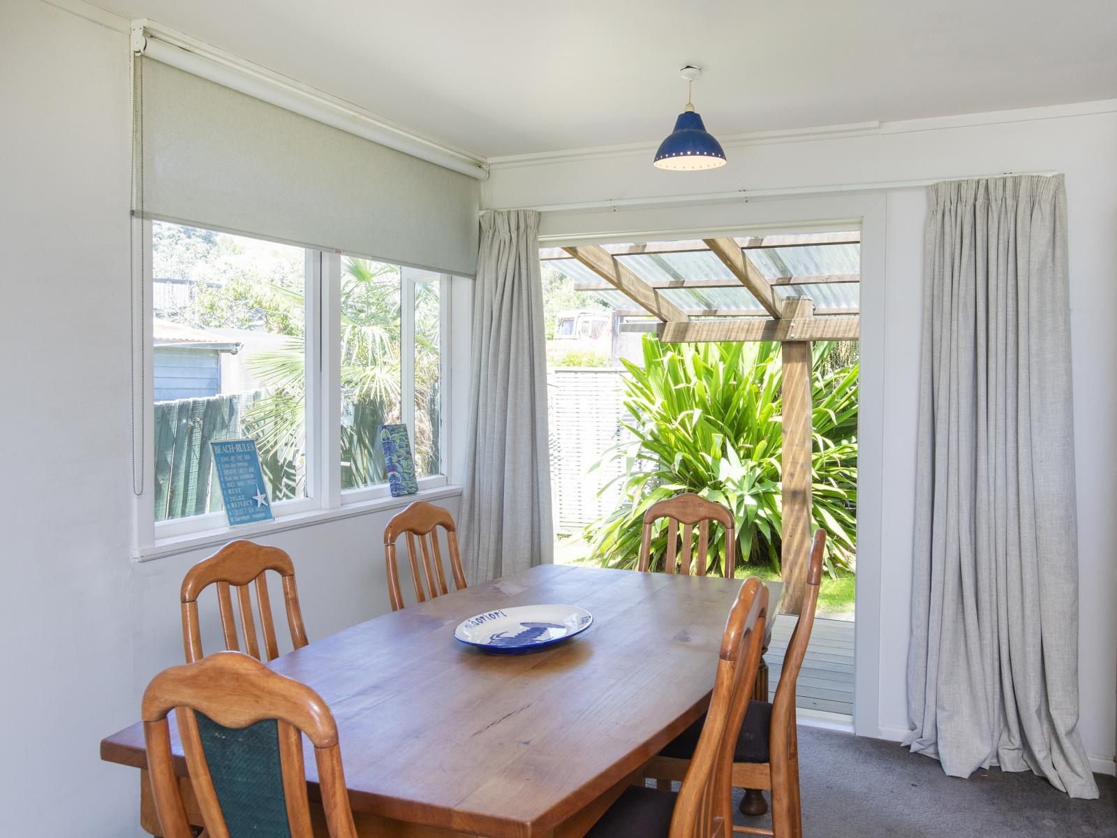 6 Mere Street, Tokomaru Bay