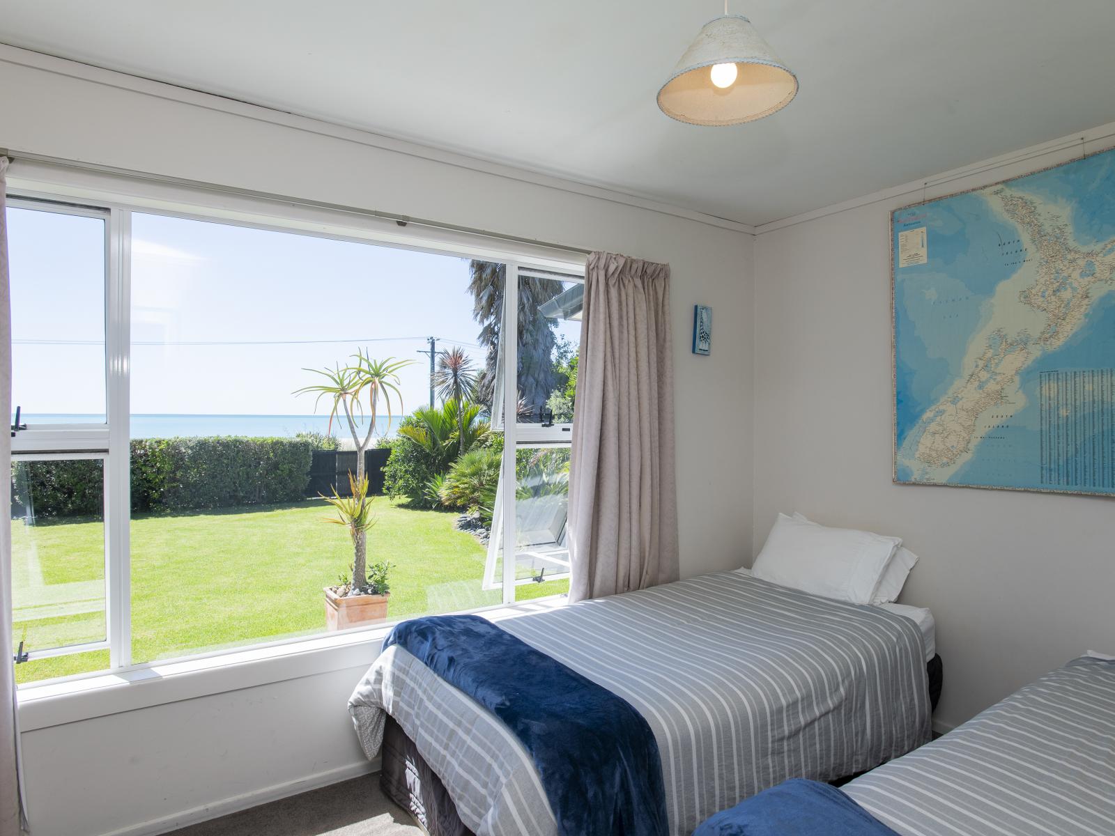 6 Mere Street, Tokomaru Bay