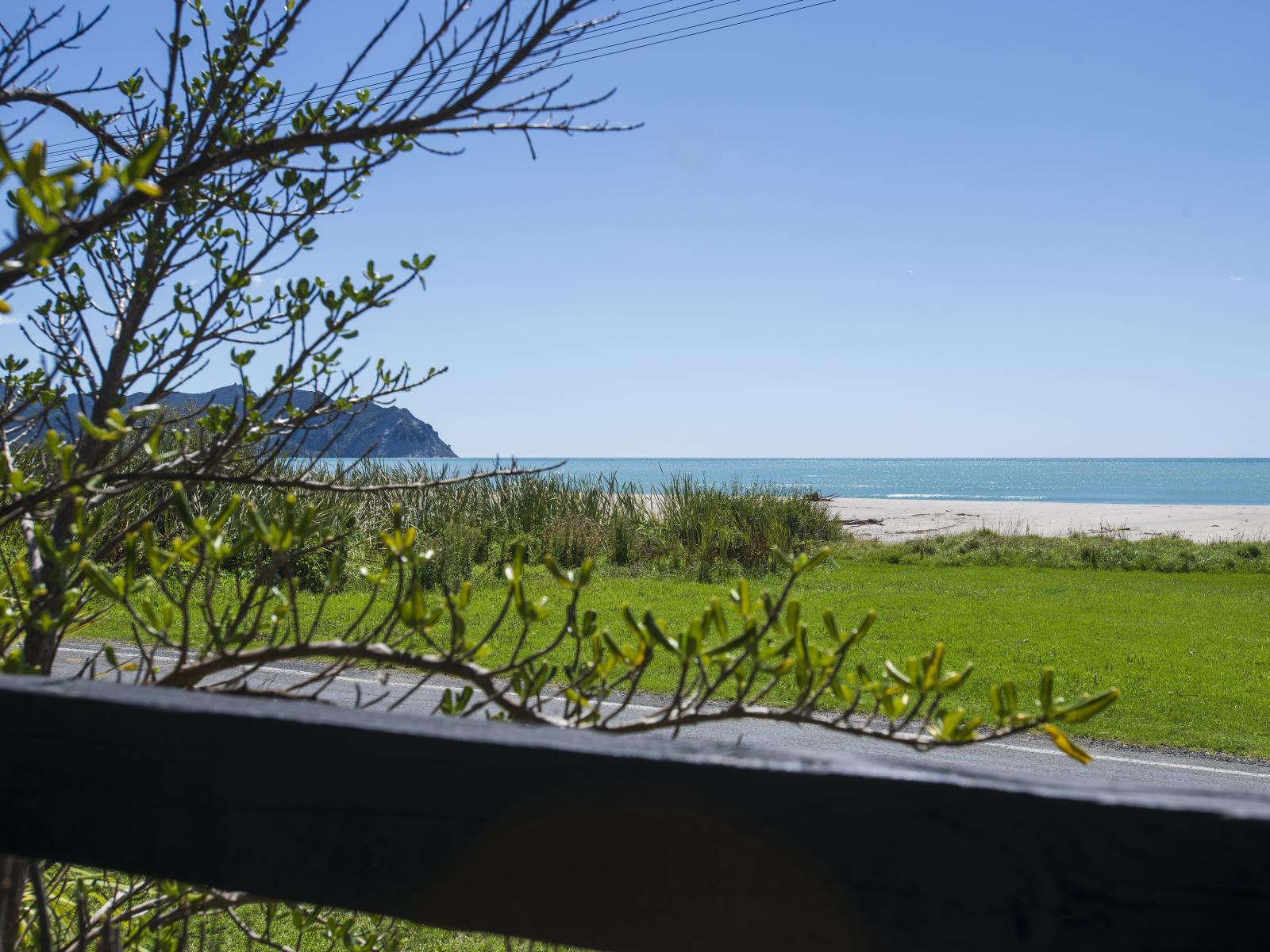 6 Mere Street, Tokomaru Bay