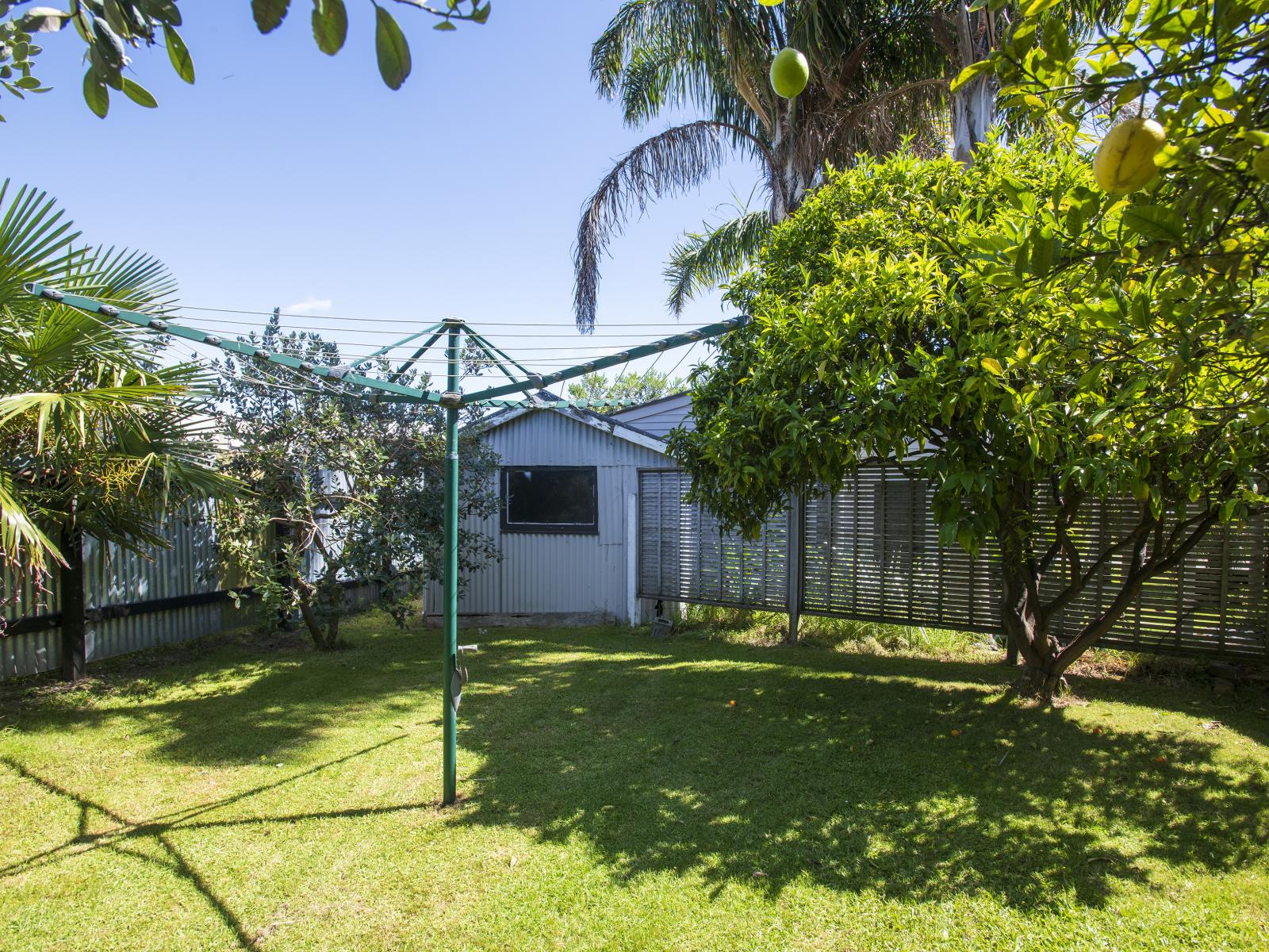 6 Mere Street, Tokomaru Bay