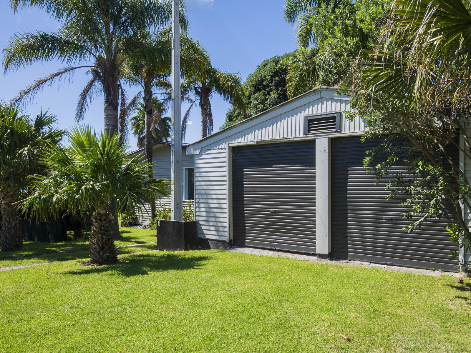 6 Mere Street, Tokomaru Bay