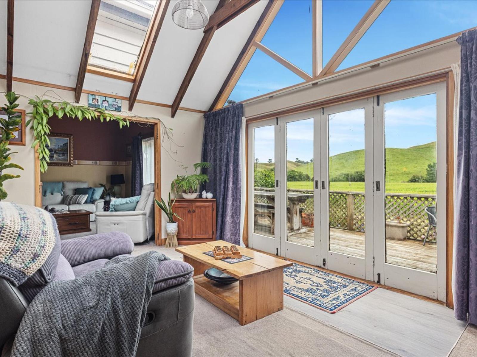 280 Kaitaringa Road, Aria