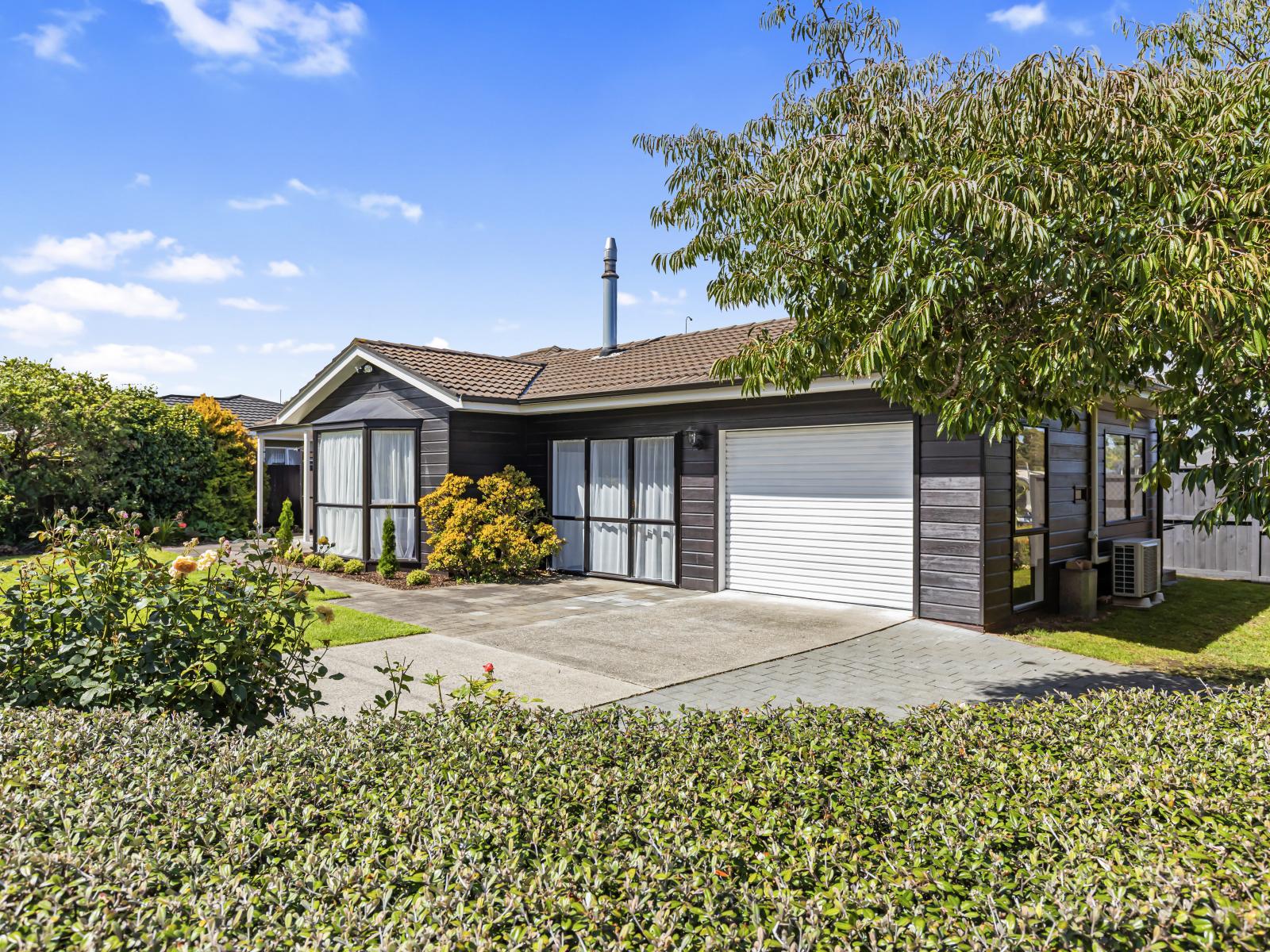 120 Great North Road, Otamatea