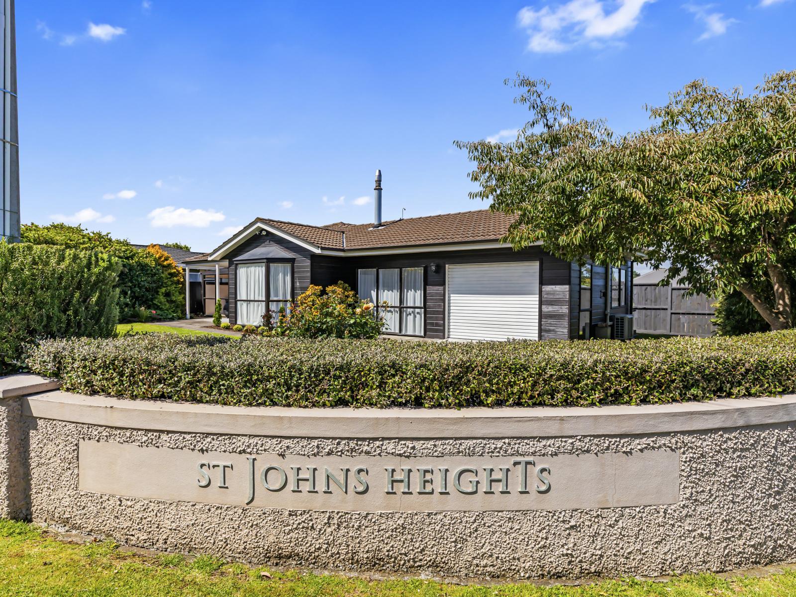 120 Great North Road, Otamatea