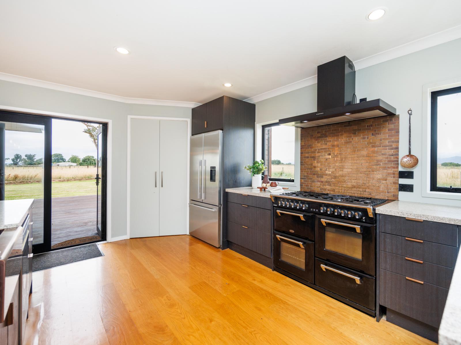 1061 Taonui Road, Colyton