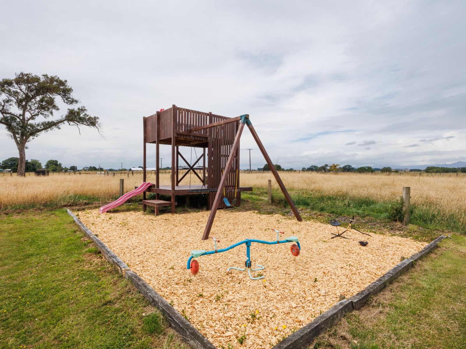 1061 Taonui Road, Colyton