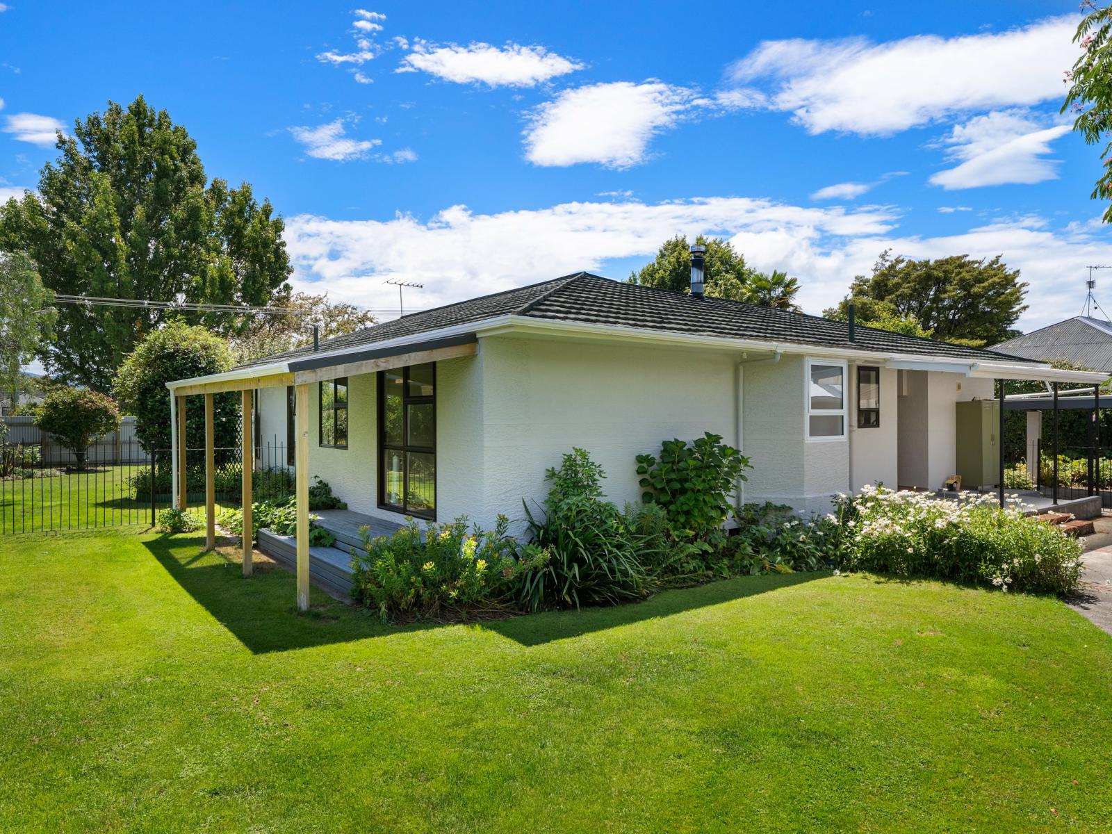 23 Ward Street, Springlands