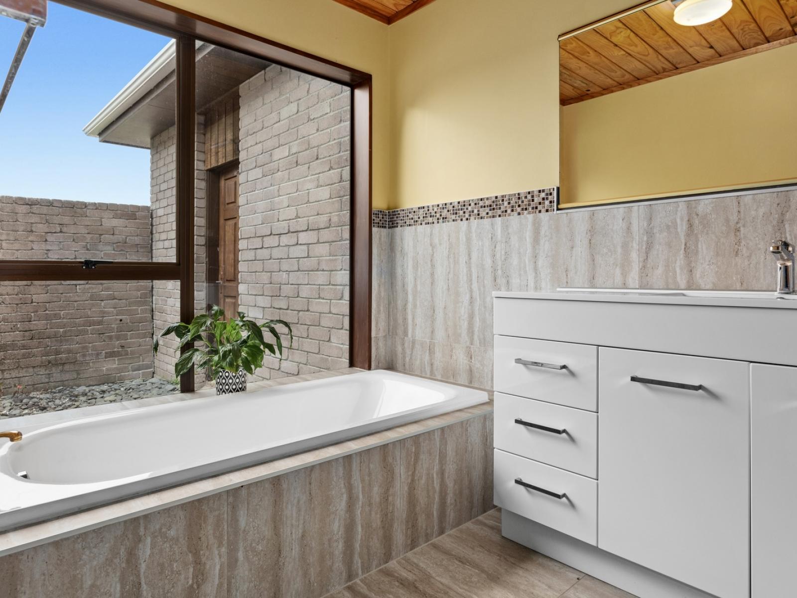 164 Otakiri Road, Edgecumbe