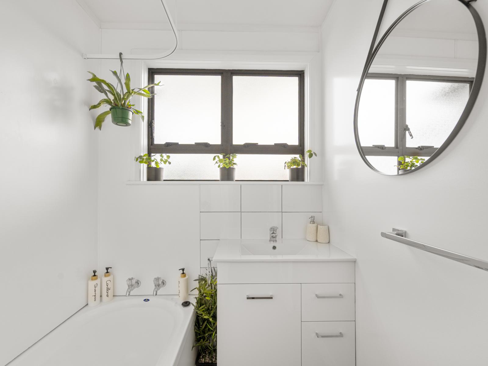 608 Titoki Street, Mahora