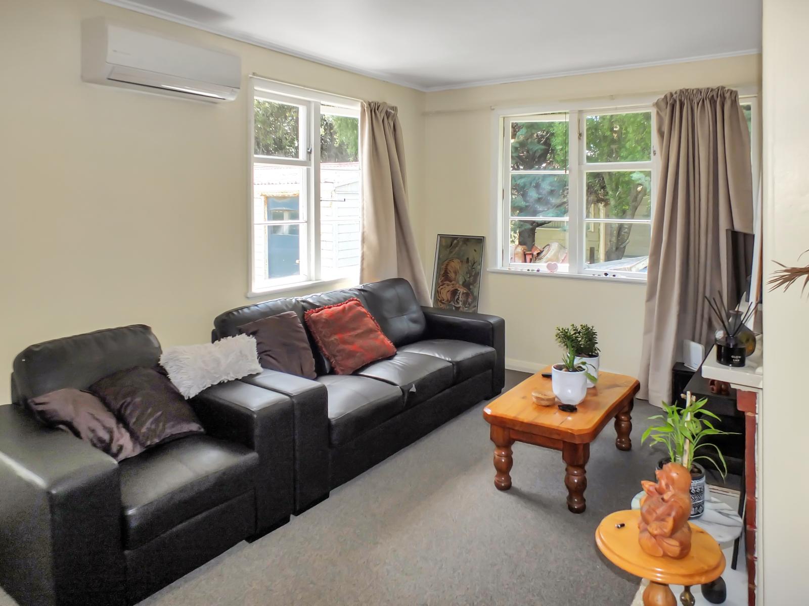 10 Easton Street, Foxton