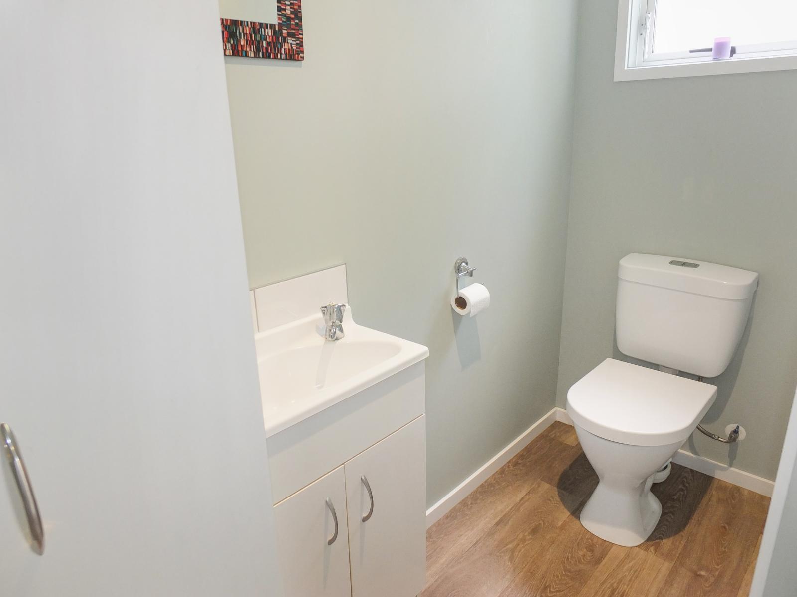 16A Edinburgh Terrace, Foxton Beach