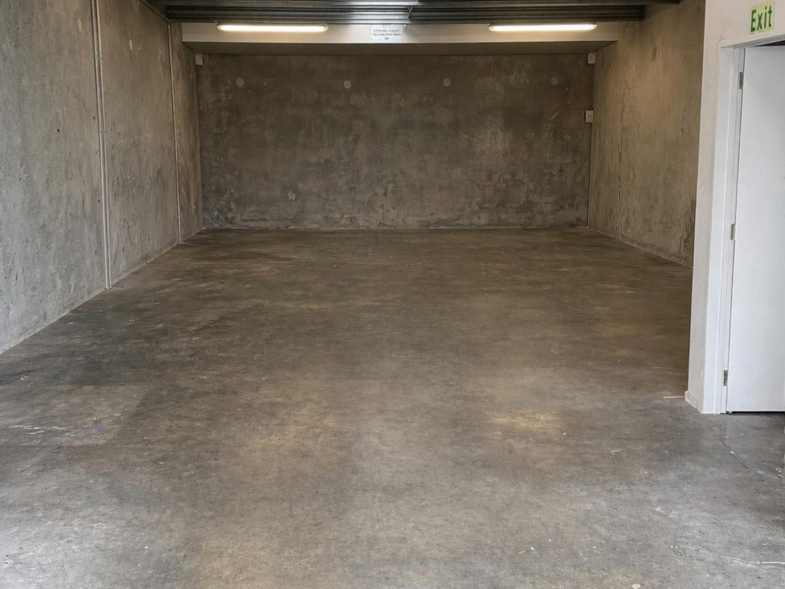 10 Senior Place, Bromley