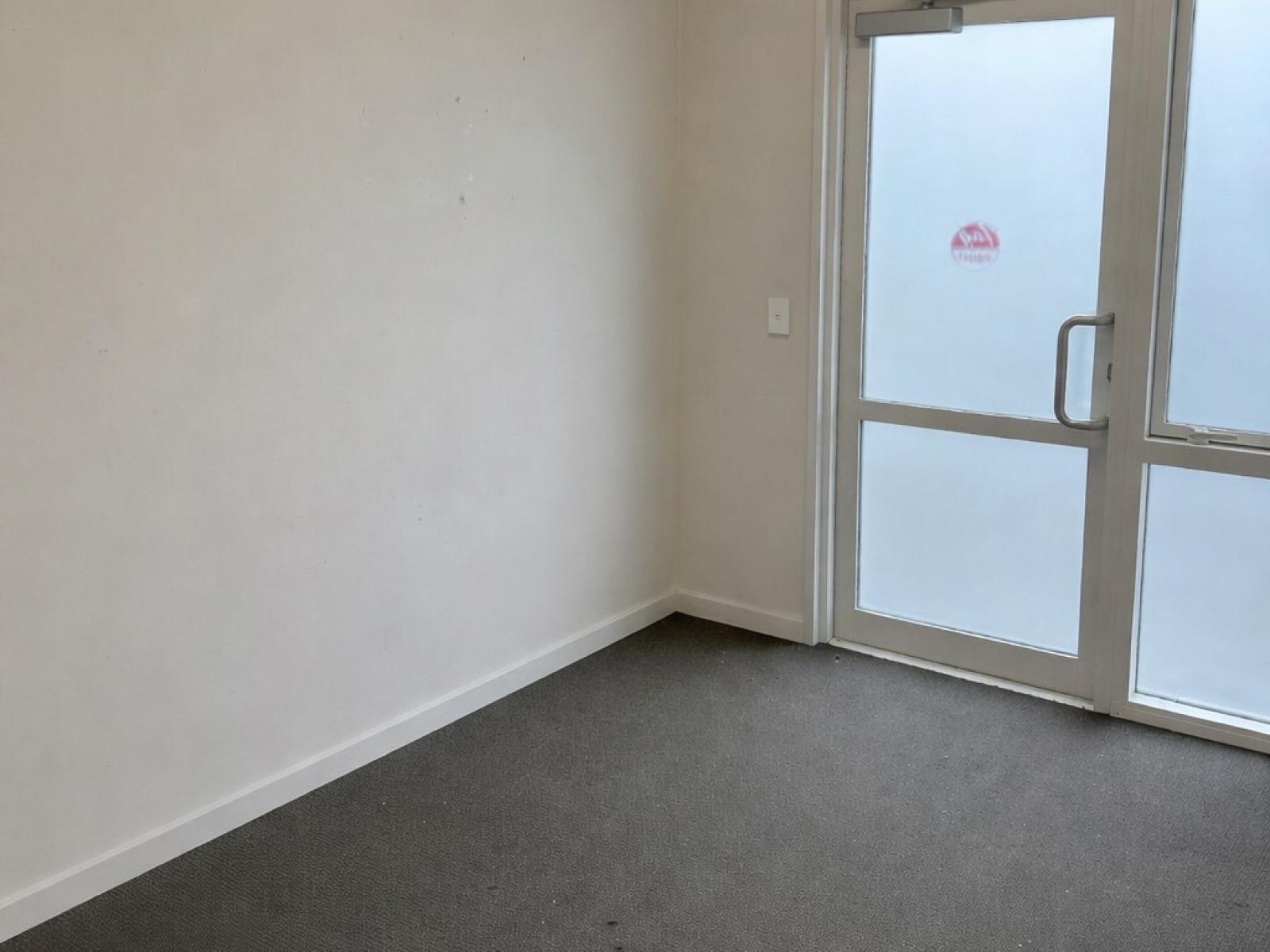 10 Senior Place, Bromley