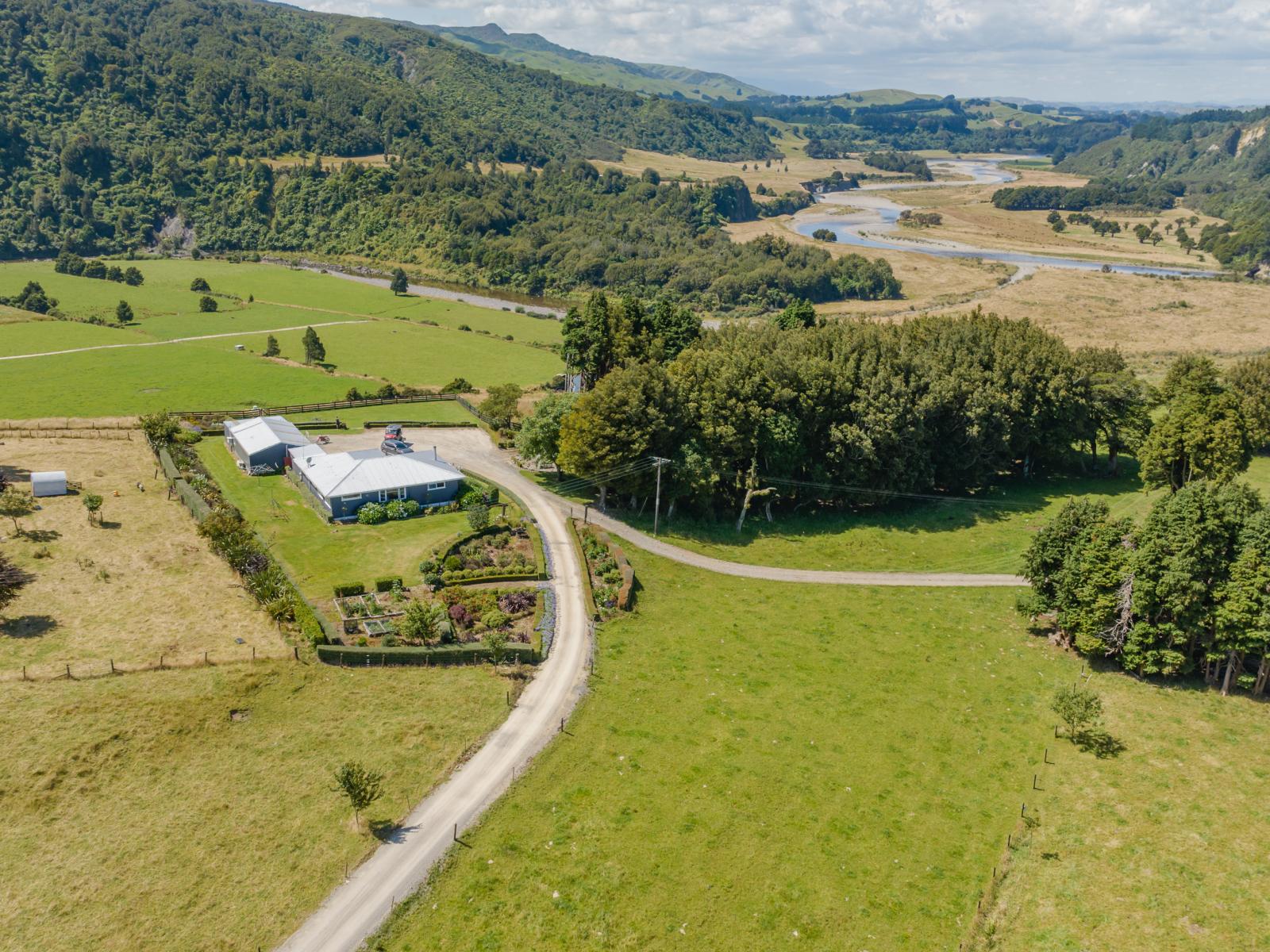 172 Kakariki West Road, Eketahuna