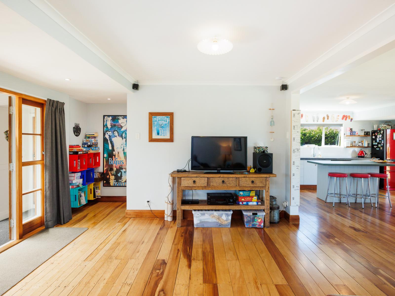 35 Shortt Street, Foxton Beach