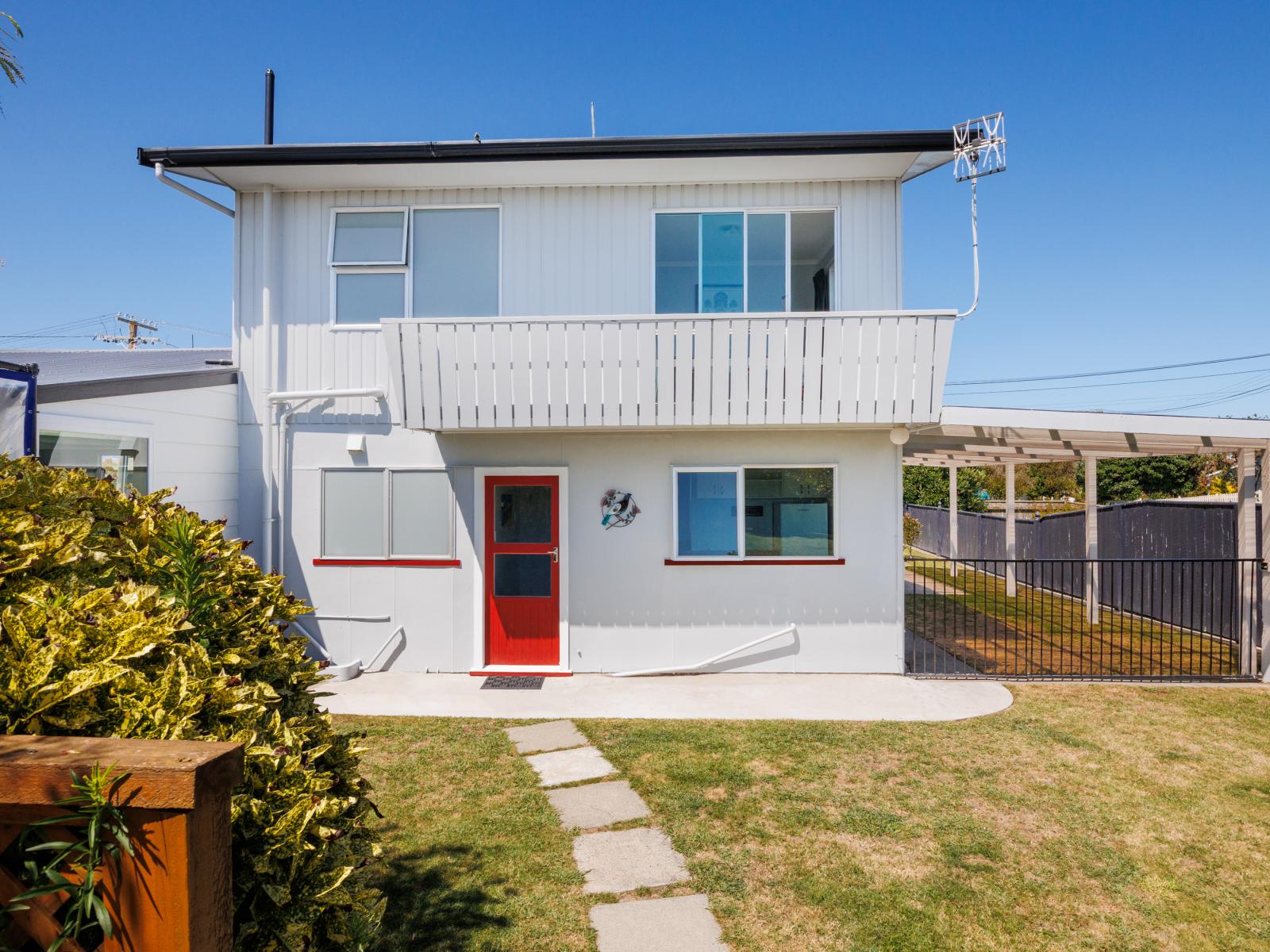 35 Shortt Street, Foxton Beach