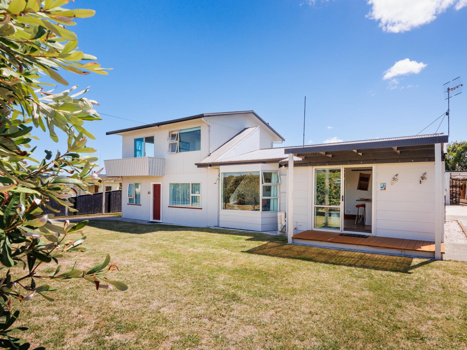 35 Shortt Street, Foxton Beach