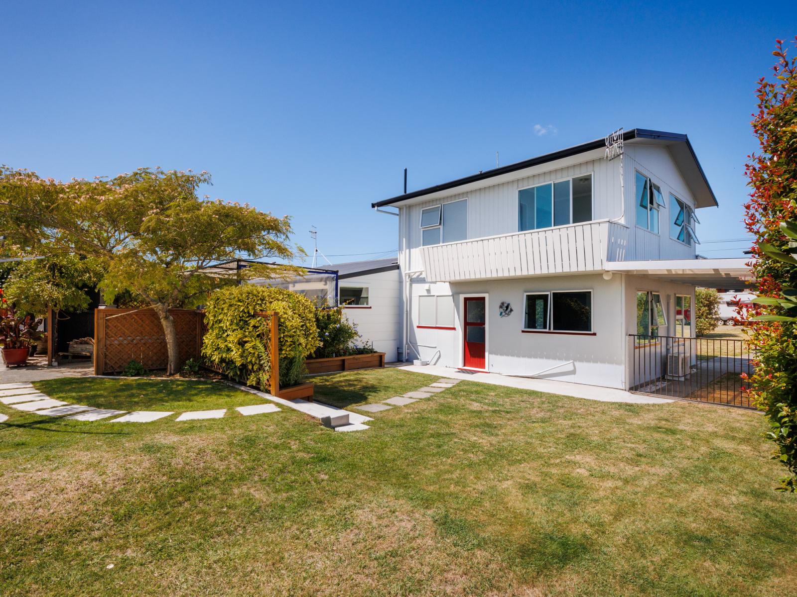 35 Shortt Street, Foxton Beach