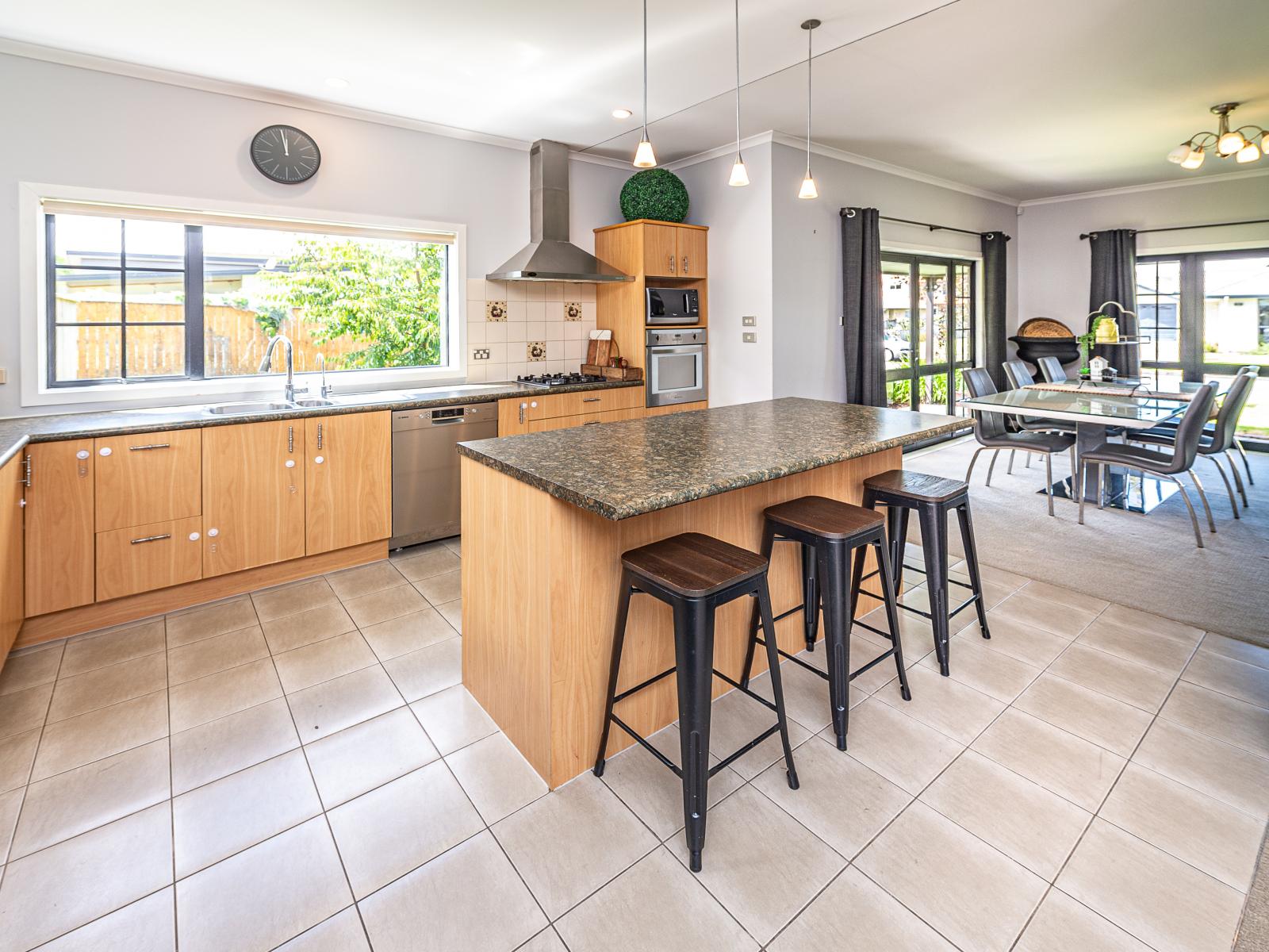 3 St Johns Heights, St Johns Hill