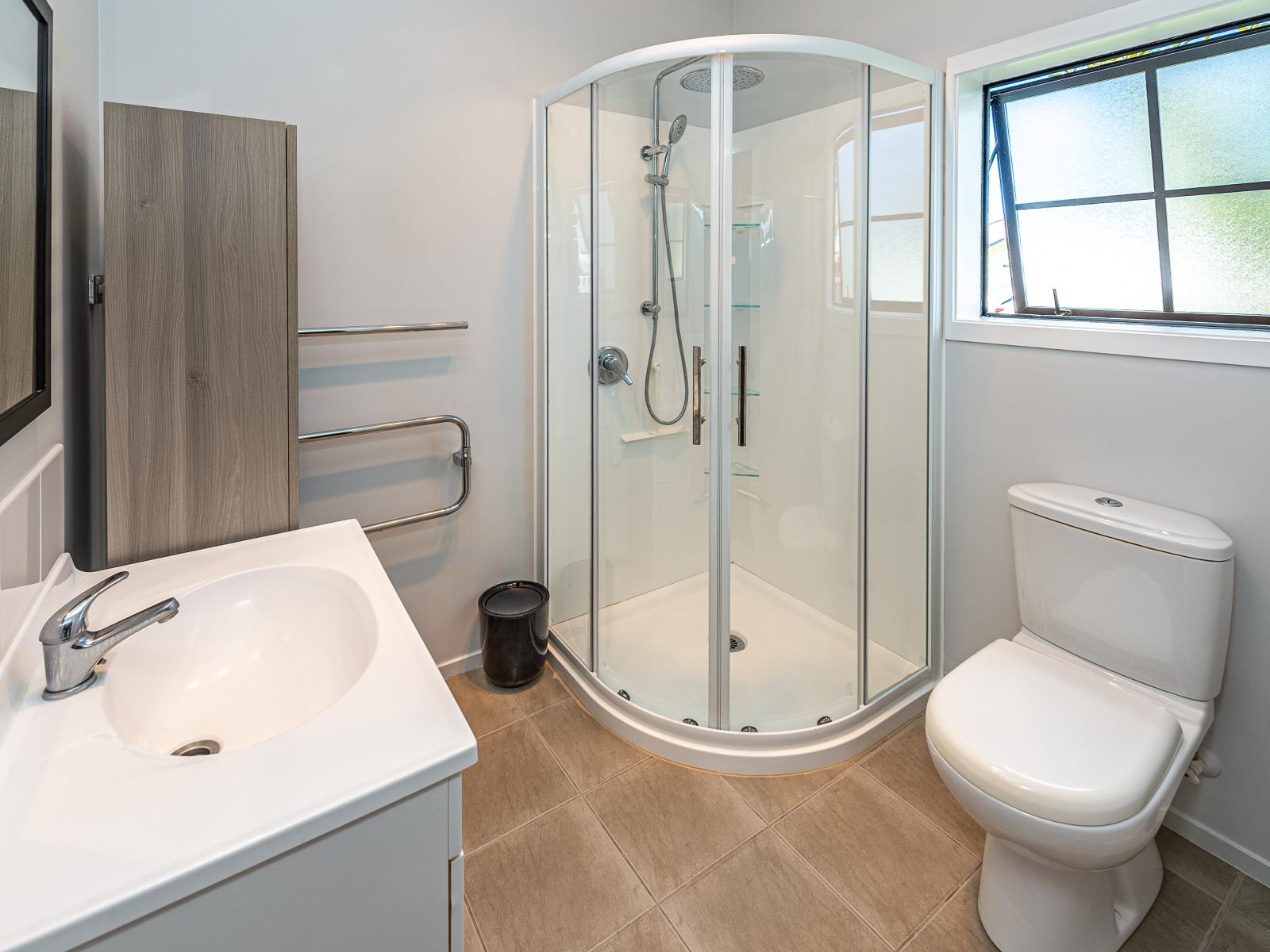 3 St Johns Heights, St Johns Hill