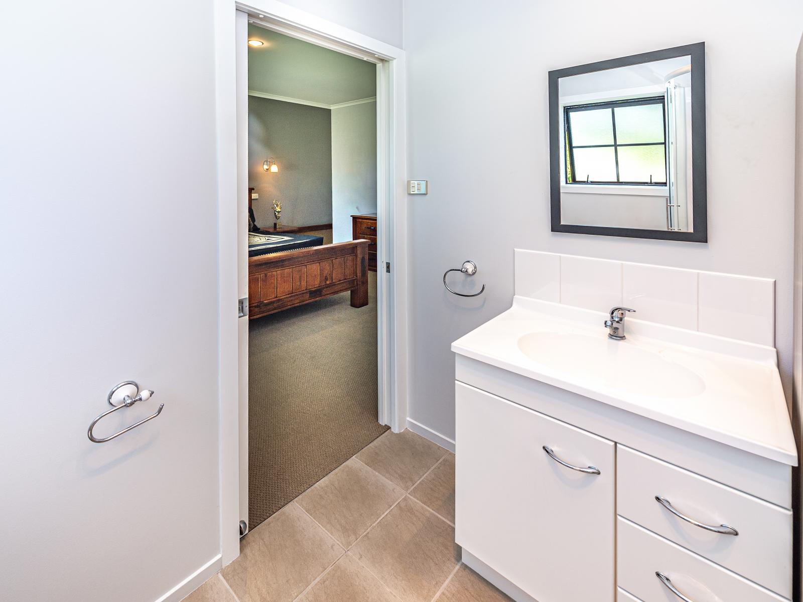 3 St Johns Heights, St Johns Hill