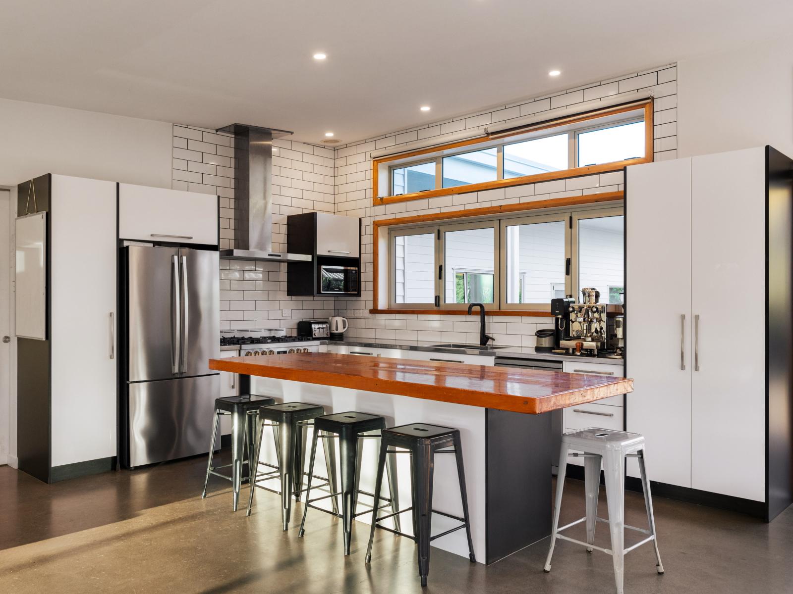 11 Beach Cove, Wainui