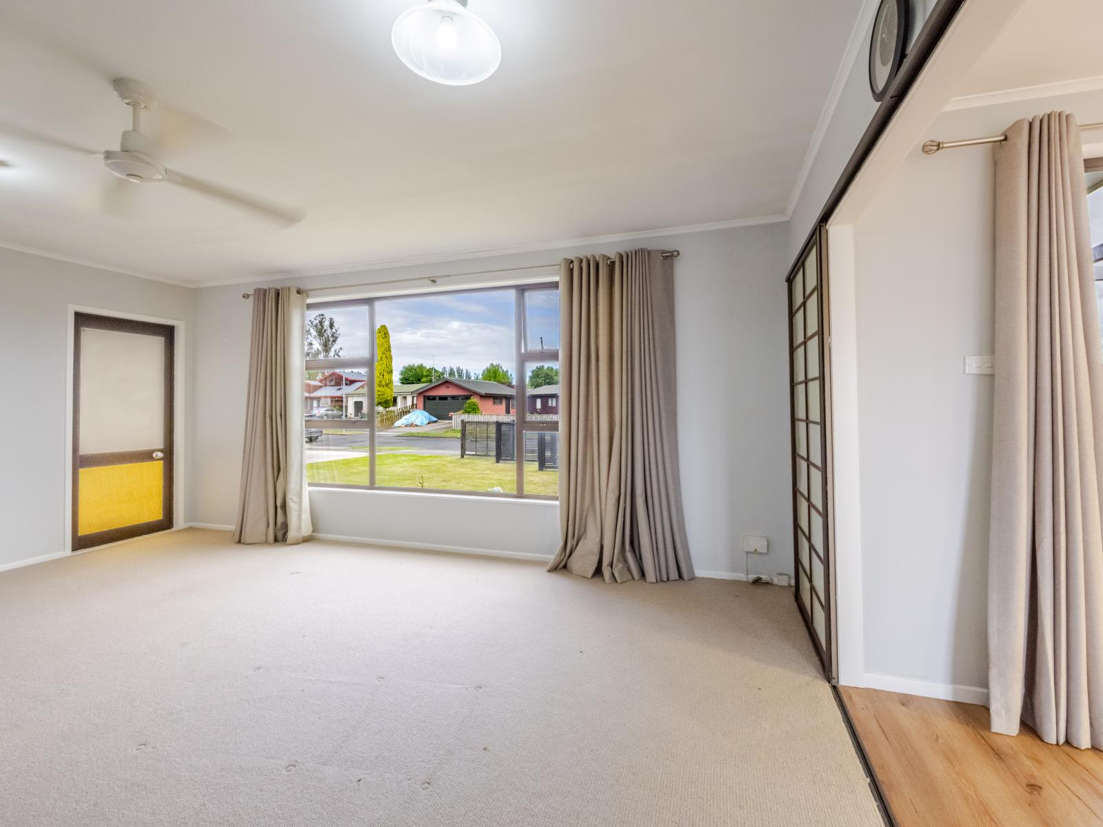 9 and 11 Willow Grove, Waipukurau