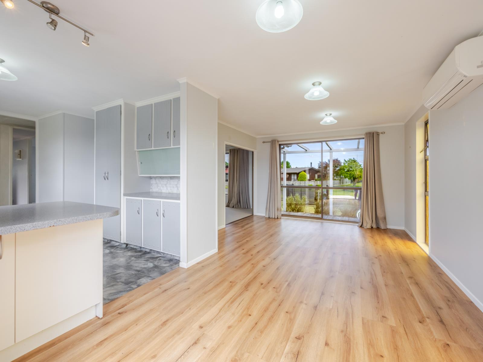 9 and 11 Willow Grove, Waipukurau